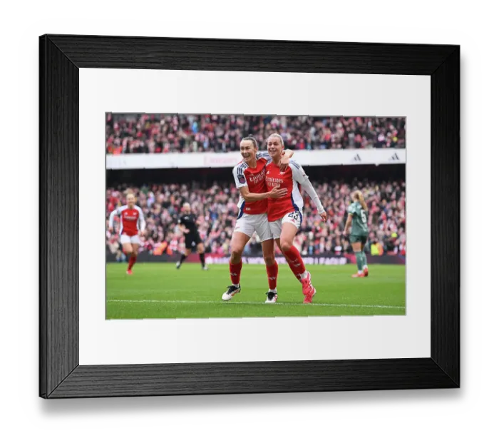 Framed Print : Arsenal FC v Tottenham Hotspur FC - Barclays Women's Super League Arsenal FC v Tottenham Hotspur FC - Barclays Women's Super League Framed Print : Arsenal FC v Tottenham Hotspur FC - Barclays Women's Super League Arsenal FC v Tottenham Hotspur FC - Barclays Women's Super League