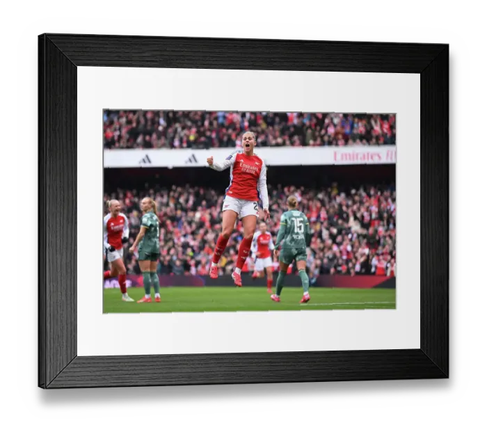Framed Print : Arsenal FC v Tottenham Hotspur FC - Barclays Women's Super League Arsenal FC v Tottenham Hotspur FC - Barclays Women's Super League Framed Print : Arsenal FC v Tottenham Hotspur FC - Barclays Women's Super League Arsenal FC v Tottenham Hotspur FC - Barclays Women's Super League