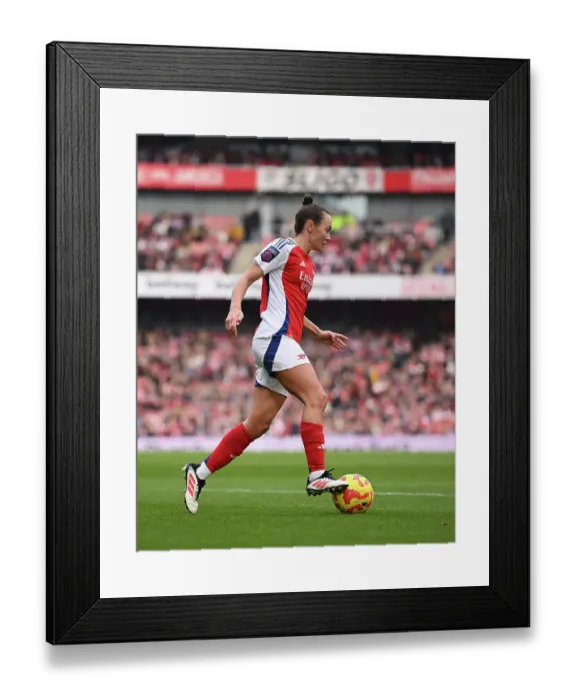 Framed Print : Arsenal FC v Tottenham Hotspur FC - Barclays Women's Super League Arsenal FC v Tottenham Hotspur FC - Barclays Women's Super League Framed Print : Arsenal FC v Tottenham Hotspur FC - Barclays Women's Super League Arsenal FC v Tottenham Hotspur FC - Barclays Women's Super League