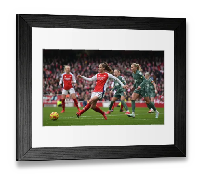 Framed Print : Arsenal FC v Tottenham Hotspur FC - Barclays Women's Super League Arsenal FC v Tottenham Hotspur FC - Barclays Women's Super League Framed Print : Arsenal FC v Tottenham Hotspur FC - Barclays Women's Super League Arsenal FC v Tottenham Hotspur FC - Barclays Women's Super League
