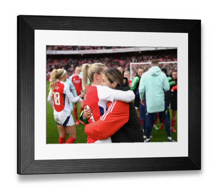 Framed Print : Arsenal FC v Tottenham Hotspur FC - Barclays Women's Super League Arsenal FC v Tottenham Hotspur FC - Barclays Women's Super League Framed Print : Arsenal FC v Tottenham Hotspur FC - Barclays Women's Super League Arsenal FC v Tottenham Hotspur FC - Barclays Women's Super League
