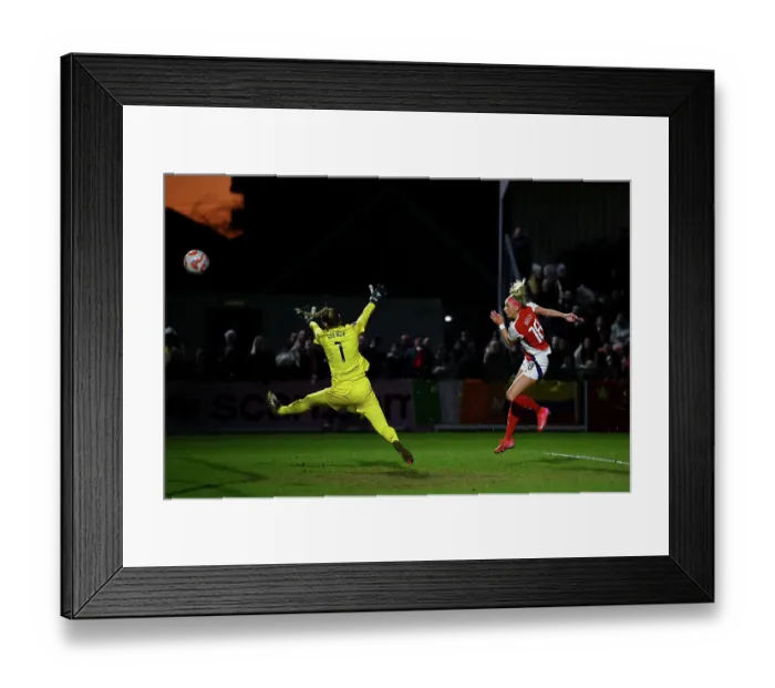 Framed Print : Arsenal FC v West Ham United FC - Barclays Women's Super League Arsenal FC v West Ham United FC - Barclays Women's Super League Framed Print : Arsenal FC v West Ham United FC - Barclays Women's Super League Arsenal FC v West Ham United FC - Barclays Women's Super League