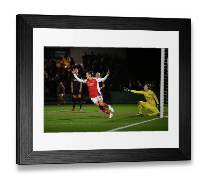 Framed Print : Arsenal FC v West Ham United FC - Barclays Women's Super League Arsenal FC v West Ham United FC - Barclays Women's Super League Framed Print : Arsenal FC v West Ham United FC - Barclays Women's Super League Arsenal FC v West Ham United FC - Barclays Women's Super League