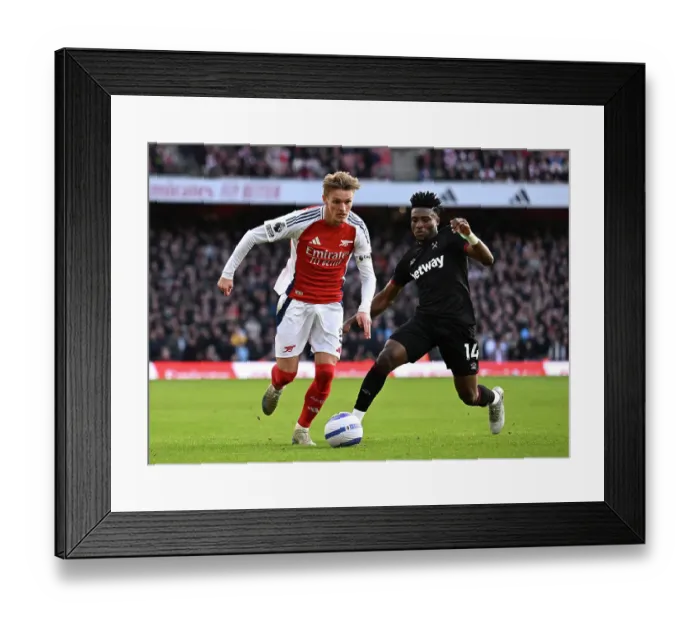 Framed Print : Arsenal FC v West Ham United FC - Premier League