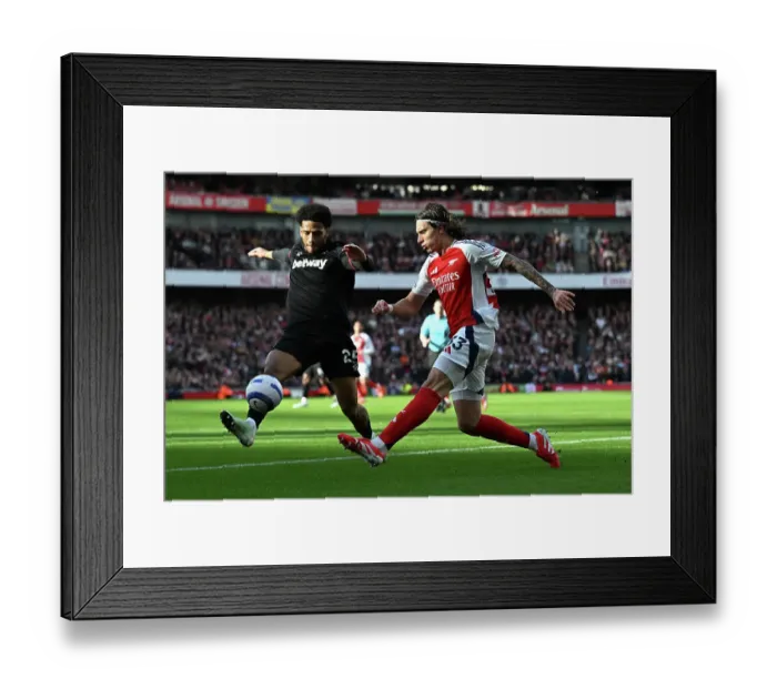Framed Print : Arsenal FC v West Ham United FC - Premier League