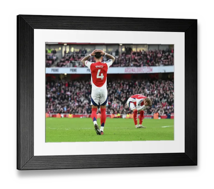 Framed Print : Arsenal FC v West Ham United FC - Premier League Framed Print : Arsenal FC v West Ham United FC - Premier League