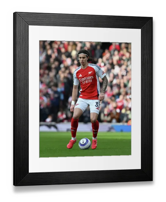 Framed Print : Arsenal FC v West Ham United FC - Premier League