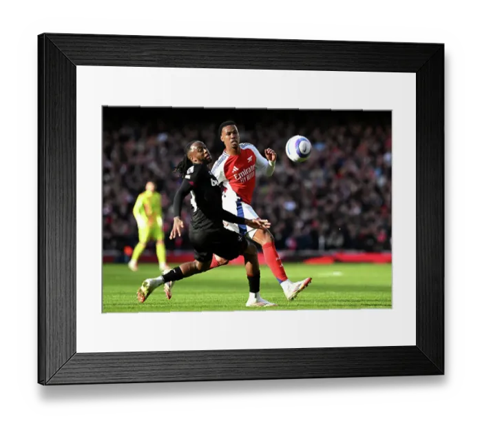 Framed Print : Arsenal FC v West Ham United FC - Premier League