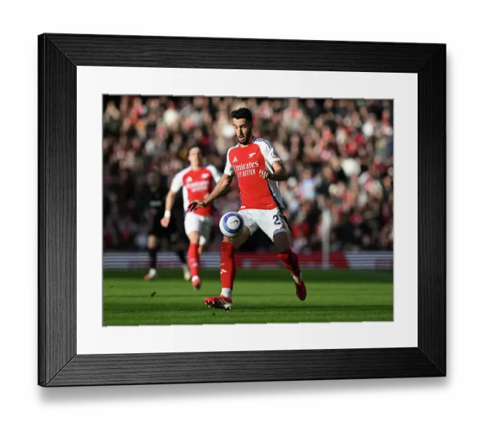 Framed Print : Arsenal FC v West Ham United FC - Premier League Framed Print : Arsenal FC v West Ham United FC - Premier League