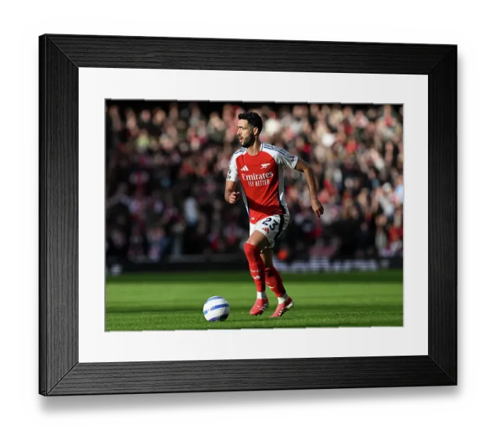 Framed Print : Arsenal FC v West Ham United FC - Premier League Framed Print : Arsenal FC v West Ham United FC - Premier League