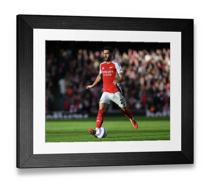 Framed Print : Arsenal FC v West Ham United FC - Premier League Framed Print : Arsenal FC v West Ham United FC - Premier League