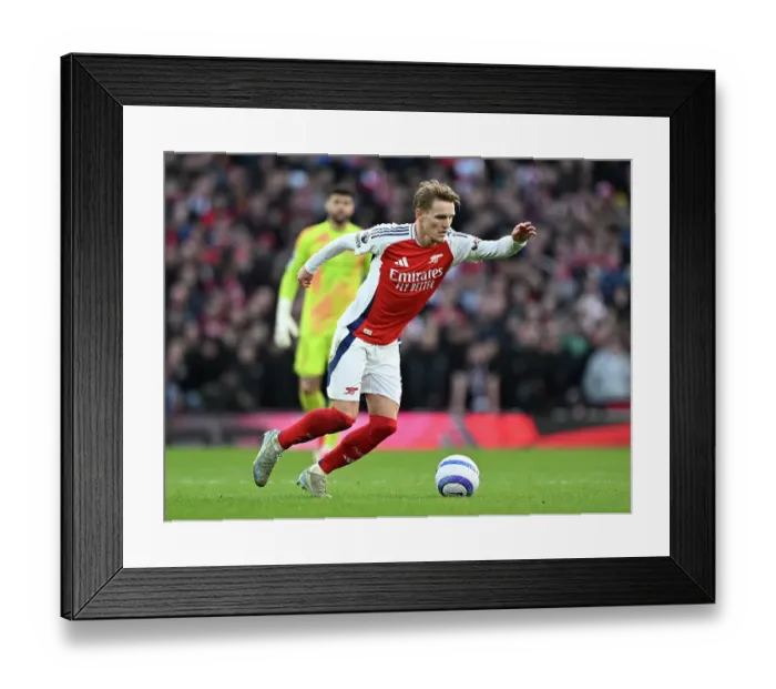 Framed Print : Arsenal FC v West Ham United FC - Premier League