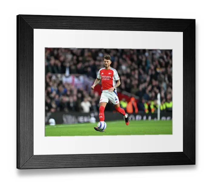 Framed Print : Arsenal FC v West Ham United FC - Premier League