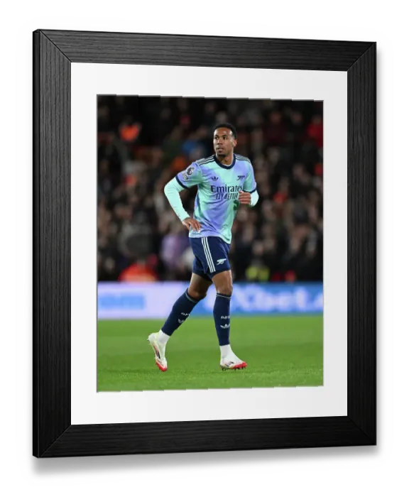 Framed Print : Nottingham Forest FC v Arsenal FC - Premier League Framed Print : Nottingham Forest FC v Arsenal FC - Premier League