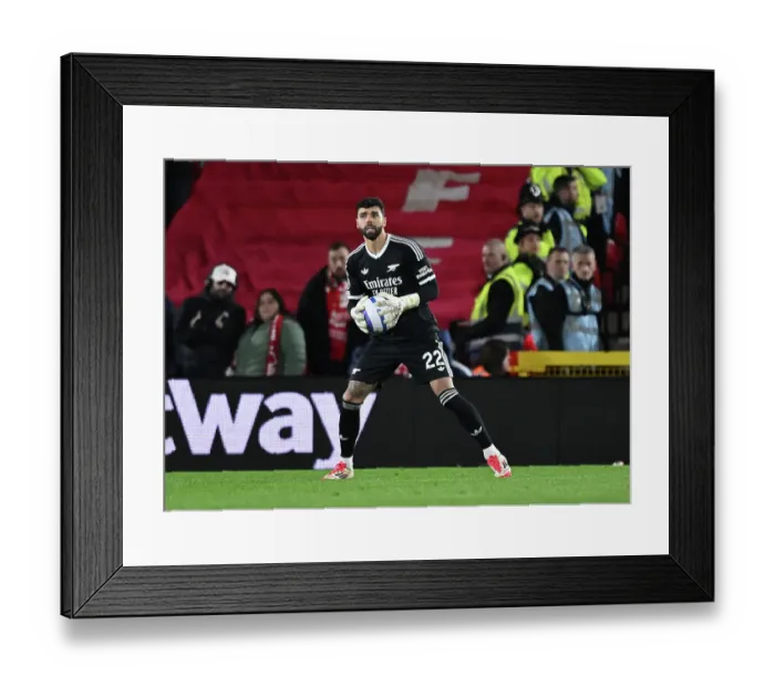 Framed Print : Nottingham Forest FC v Arsenal FC - Premier League