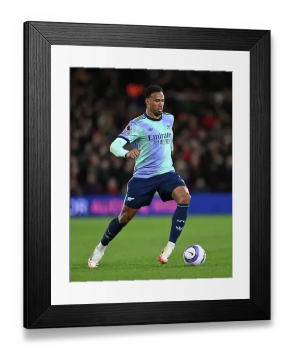 Framed Print : Nottingham Forest FC v Arsenal FC - Premier League Framed Print : Nottingham Forest FC v Arsenal FC - Premier League