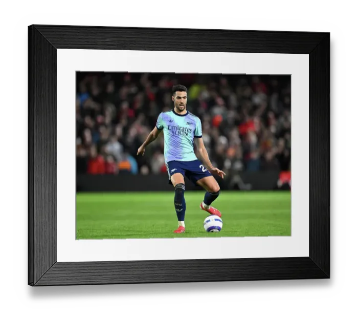 Framed Print : Nottingham Forest FC v Arsenal FC - Premier League