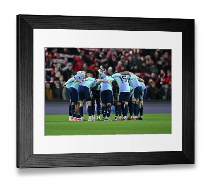 Framed Print : Nottingham Forest FC v Arsenal FC - Premier League Framed Print : Nottingham Forest FC v Arsenal FC - Premier League