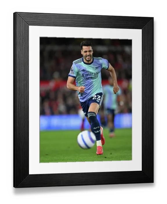 Framed Print : Nottingham Forest FC v Arsenal FC - Premier League Framed Print : Nottingham Forest FC v Arsenal FC - Premier League