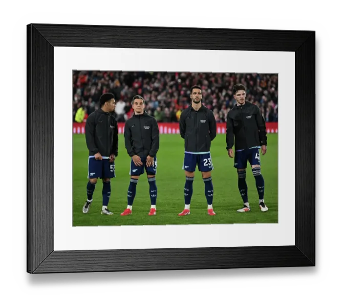 Framed Print : Nottingham Forest FC v Arsenal FC - Premier League