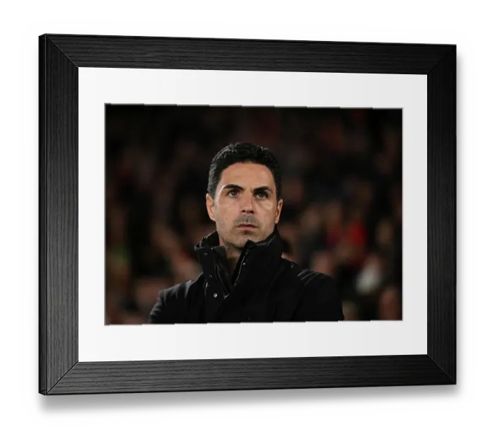 Framed Print : Nottingham Forest FC v Arsenal FC - Premier League Framed Print : Nottingham Forest FC v Arsenal FC - Premier League
