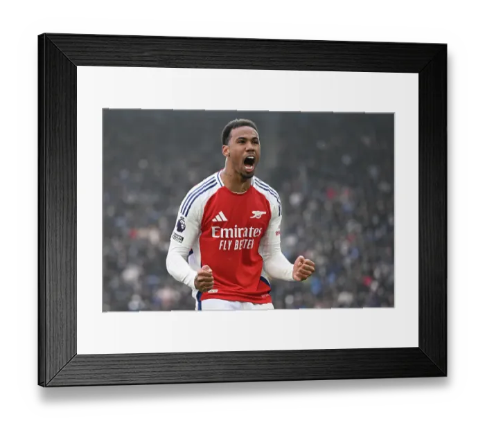 Framed Print : Leicester City FC v Arsenal FC - Premier League
