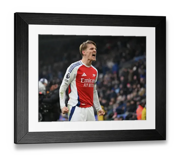 Framed Print : Leicester City FC v Arsenal FC - Premier League Framed Print : Leicester City FC v Arsenal FC - Premier League