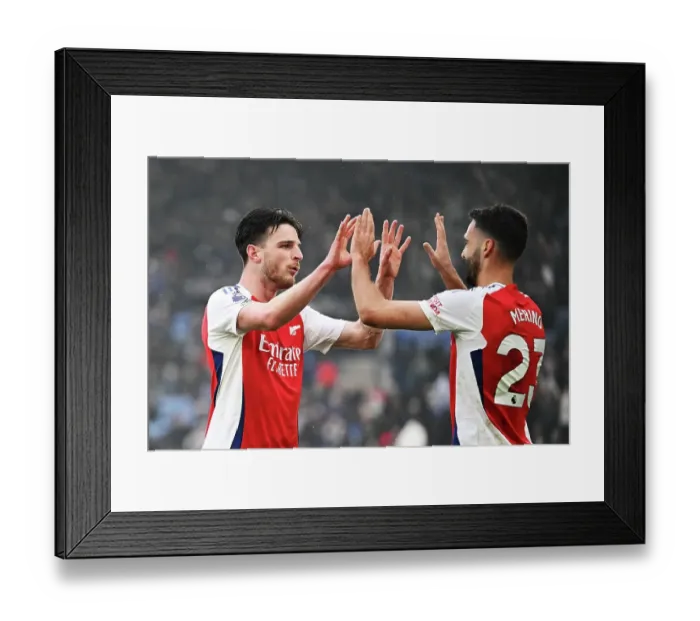 Framed Print : Leicester City FC v Arsenal FC - Premier League Framed Print : Leicester City FC v Arsenal FC - Premier League