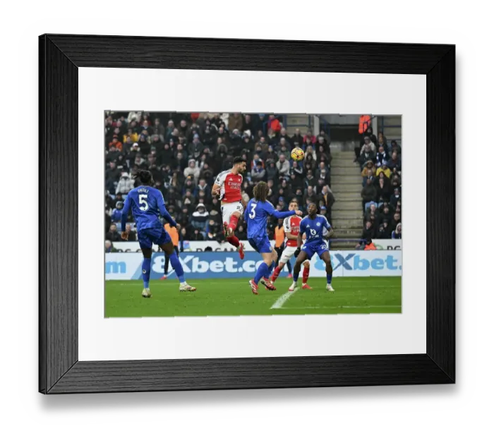 Framed Print : Leicester City FC v Arsenal FC - Premier League Framed Print : Leicester City FC v Arsenal FC - Premier League