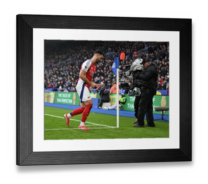 Framed Print : Leicester City FC v Arsenal FC - Premier League Framed Print : Leicester City FC v Arsenal FC - Premier League