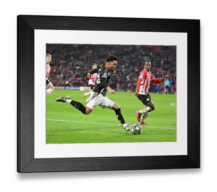 Framed Print : PSV Eindhoven v Arsenal FC - UEFA Champions League 2024 / 25 Round of 16 First Leg Framed Print : PSV Eindhoven v Arsenal FC - UEFA Champions League 2024 / 25 Round of 16 First Leg