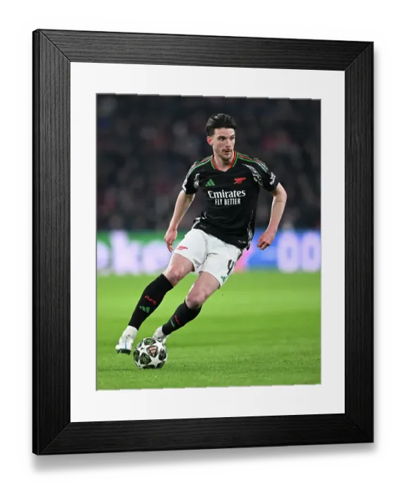 Framed Print : PSV Eindhoven v Arsenal FC - UEFA Champions League 2024 / 25 Round of 16 First Leg