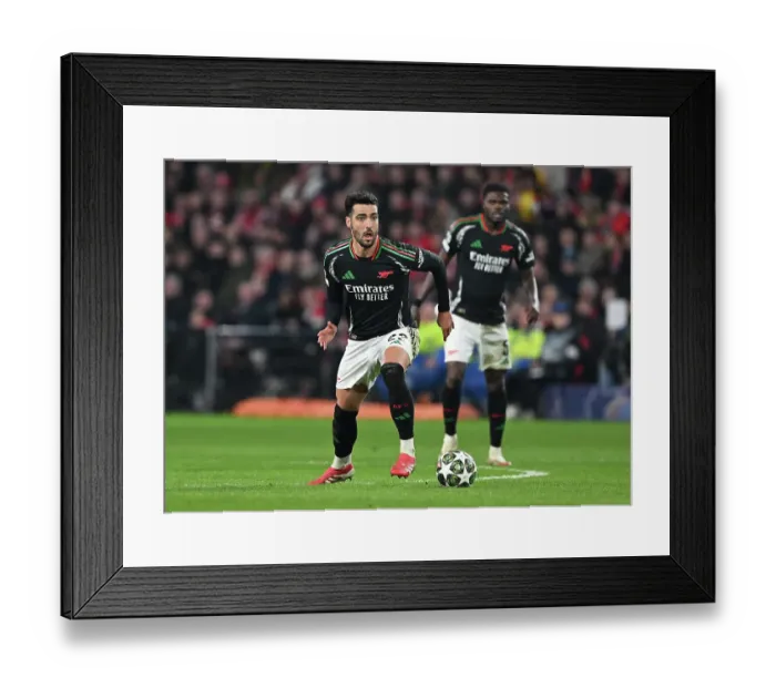 Framed Print : PSV Eindhoven v Arsenal FC - UEFA Champions League 2024 / 25 Round of 16 First Leg