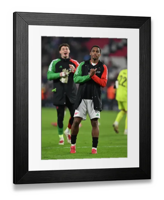 Framed Print : PSV Eindhoven v Arsenal FC - UEFA Champions League 2024 / 25 Round of 16 First Leg Framed Print : PSV Eindhoven v Arsenal FC - UEFA Champions League 2024 / 25 Round of 16 First Leg