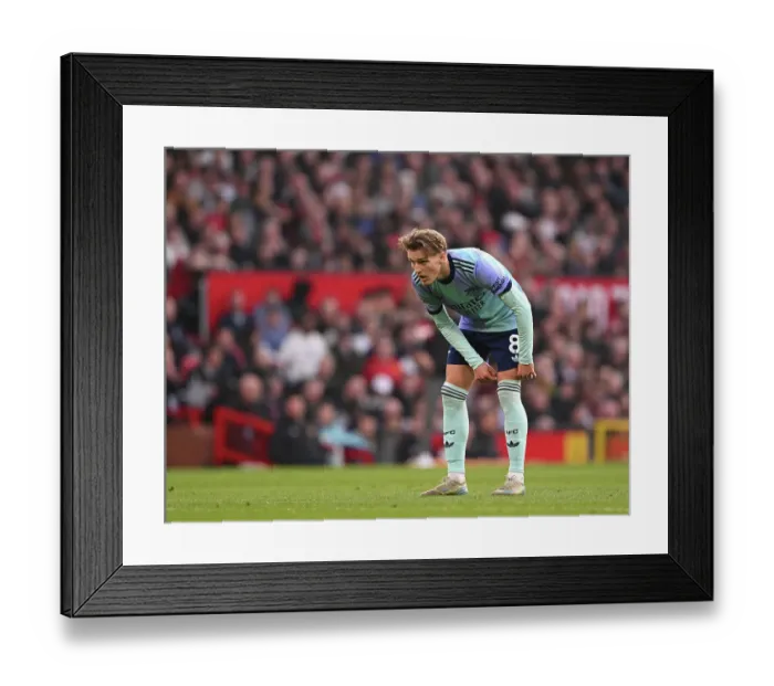 Framed Print : Manchester United FC v Arsenal FC - Premier League