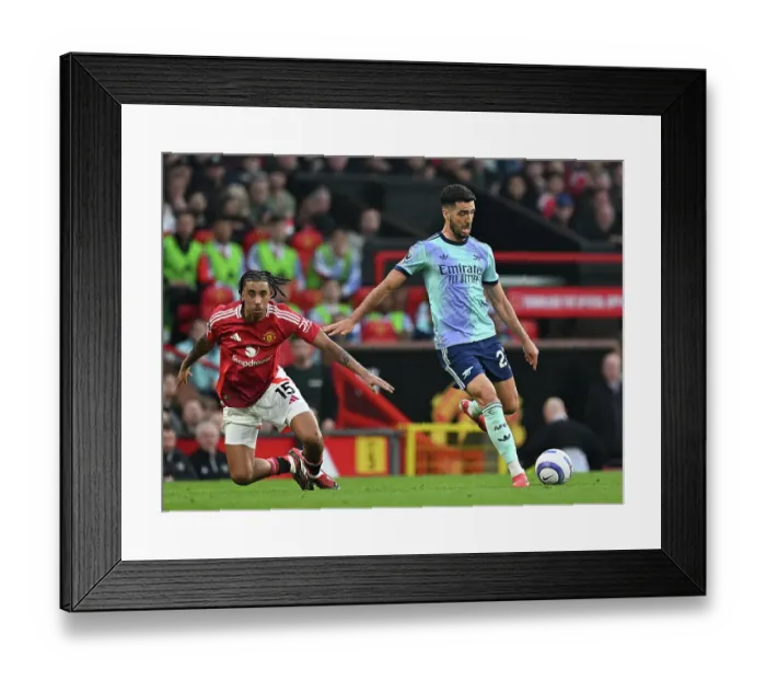 Framed Print : Manchester United FC v Arsenal FC - Premier League