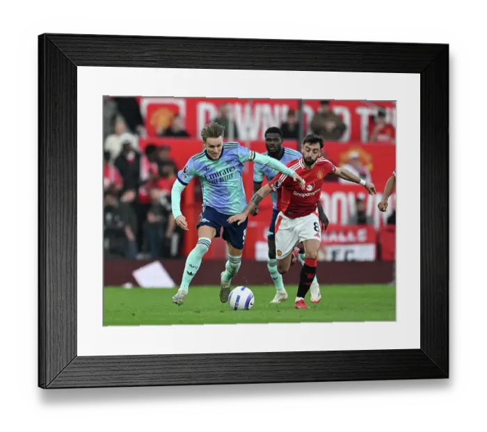 Framed Print : Manchester United FC v Arsenal FC - Premier League Framed Print : Manchester United FC v Arsenal FC - Premier League