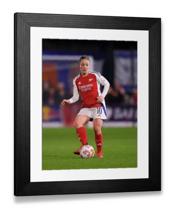 Framed Print : Everton FC v Arsenal FC - Barclays Women's Super League Everton FC v Arsenal FC - Barclays Women's Super League