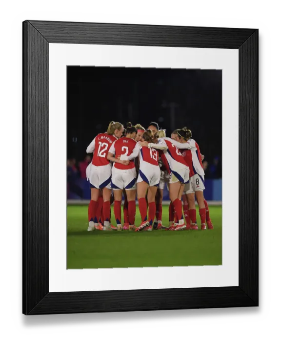 Framed Print : Everton FC v Arsenal FC - Barclays Women's Super League Everton FC v Arsenal FC - Barclays Women's Super League