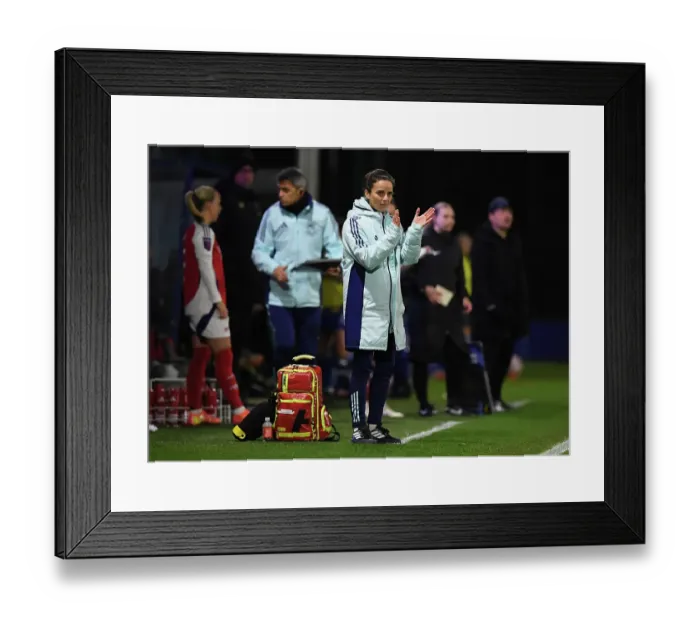 Framed Print : Everton FC v Arsenal FC - Barclays Women's Super League Everton FC v Arsenal FC - Barclays Women's Super League