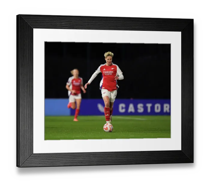 Framed Print : Everton FC v Arsenal FC - Barclays Women's Super League Everton FC v Arsenal FC - Barclays Women's Super League Framed Print : Everton FC v Arsenal FC - Barclays Women's Super League Everton FC v Arsenal FC - Barclays Women's Super League