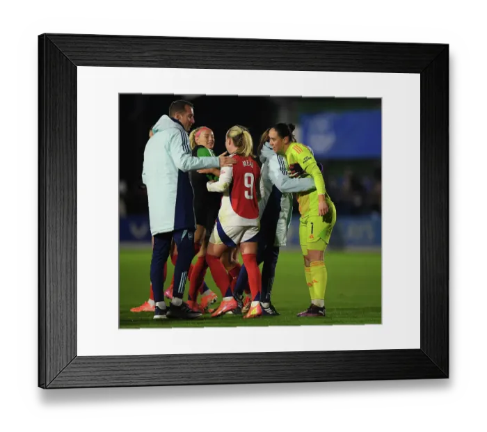 Framed Print : Everton FC v Arsenal FC - Barclays Women's Super League Everton FC v Arsenal FC - Barclays Women's Super League Framed Print : Everton FC v Arsenal FC - Barclays Women's Super League Everton FC v Arsenal FC - Barclays Women's Super League