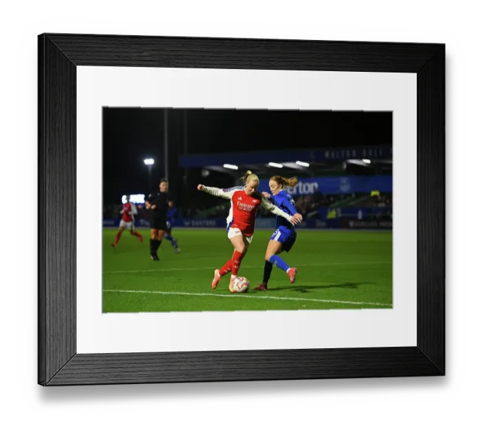 Framed Print : Everton FC v Arsenal FC - Barclays Women's Super League Everton FC v Arsenal FC - Barclays Women's Super League Framed Print : Everton FC v Arsenal FC - Barclays Women's Super League Everton FC v Arsenal FC - Barclays Women's Super League