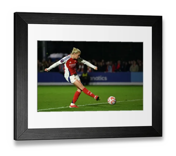 Framed Print : Everton FC v Arsenal FC - Barclays Women's Super League Everton FC v Arsenal FC - Barclays Women's Super League Framed Print : Everton FC v Arsenal FC - Barclays Women's Super League Everton FC v Arsenal FC - Barclays Women's Super League