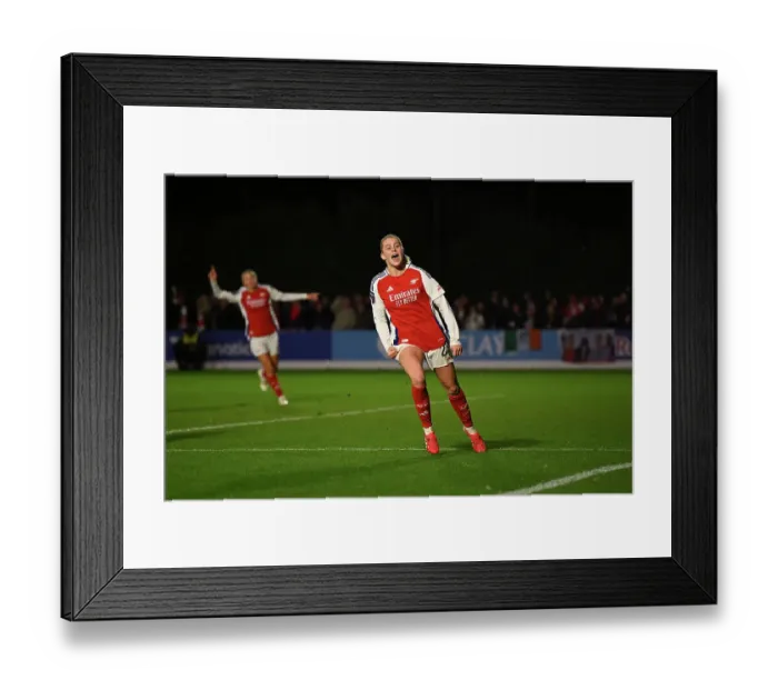Framed Print : Everton FC v Arsenal FC - Barclays Women's Super League Everton FC v Arsenal FC - Barclays Women's Super League Framed Print : Everton FC v Arsenal FC - Barclays Women's Super League Everton FC v Arsenal FC - Barclays Women's Super League