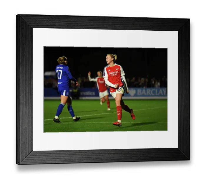 Framed Print : Everton FC v Arsenal FC - Barclays Women's Super League Everton FC v Arsenal FC - Barclays Women's Super League Framed Print : Everton FC v Arsenal FC - Barclays Women's Super League Everton FC v Arsenal FC - Barclays Women's Super League