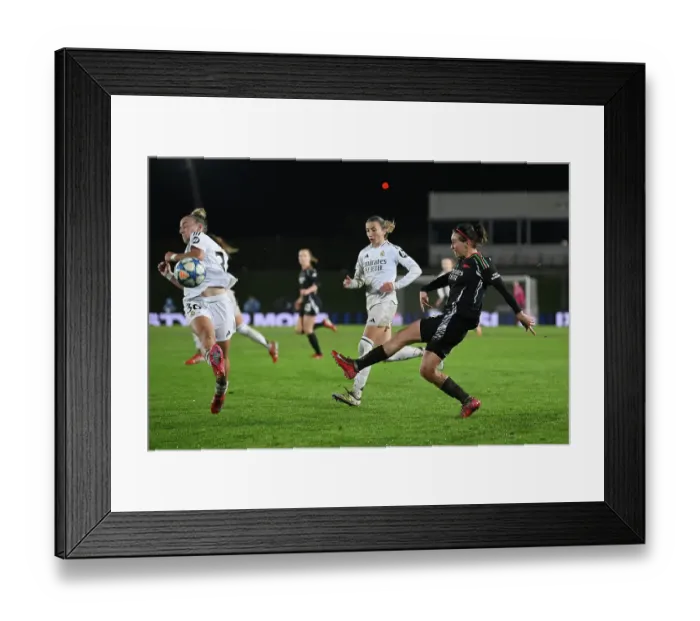 Framed Print : Real Madrid CF v Arsenal FC - UEFA Women's Champions League Quarter Finals First Leg Real Madrid CF v Arsenal FC - UEFA Women's Champions League Quarter Finals First Leg