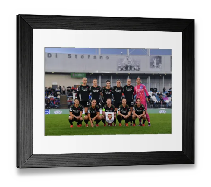 Framed Print : Real Madrid CF v Arsenal FC - UEFA Women's Champions League Quarter Finals First Leg Real Madrid CF v Arsenal FC - UEFA Women's Champions League Quarter Finals First Leg