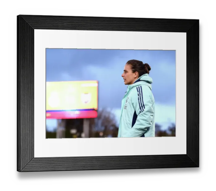 Framed Print : Real Madrid CF v Arsenal FC - UEFA Women's Champions League Quarter Finals First Leg Real Madrid CF v Arsenal FC - UEFA Women's Champions League Quarter Finals First Leg