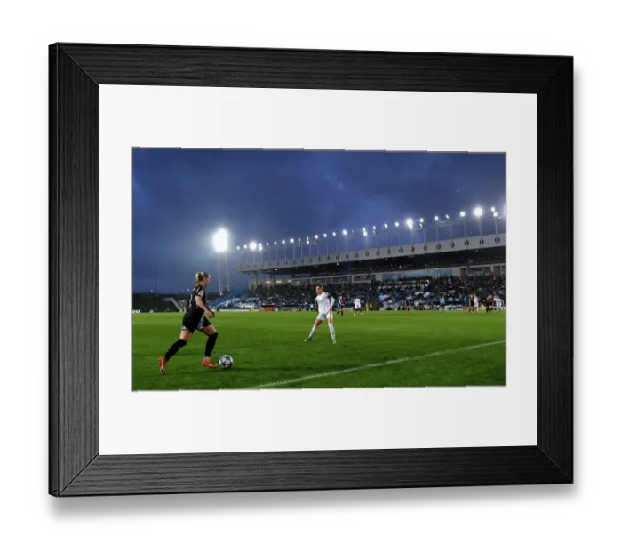Framed Print : Real Madrid CF v Arsenal FC - UEFA Women's Champions League Quarter Finals First Leg Real Madrid CF v Arsenal FC - UEFA Women's Champions League Quarter Finals First Leg